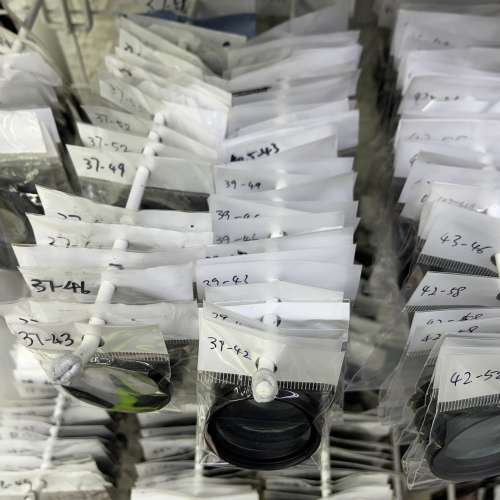 清貨全新鏡頭蓋及大小尺寸轉換接環