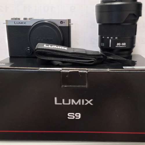 Lumix S9 連20-60mm len