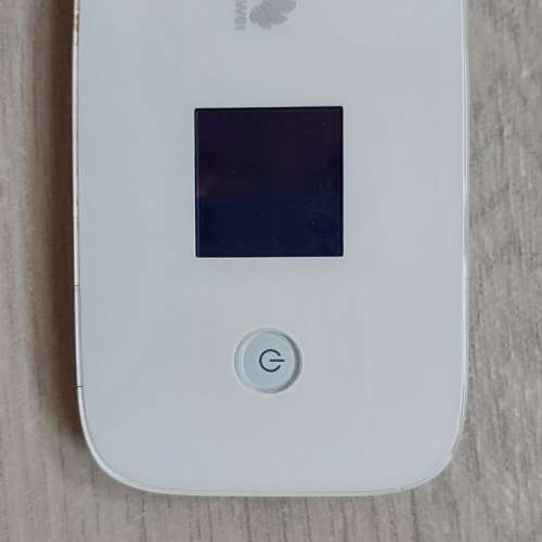 Huawei 路由器 E5786 (4G LTE Cat6 Mobile WiFi,LTE cat6 up to 300Mbps downlink / L
