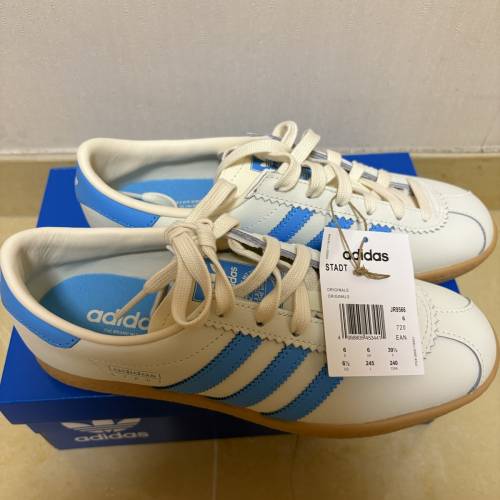 Adidas STADT 藍白
