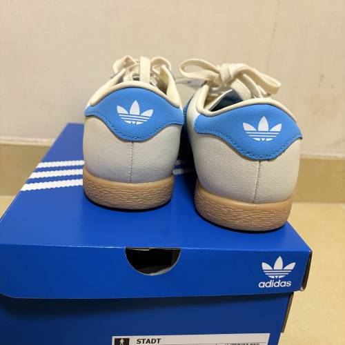Adidas STADT 藍白