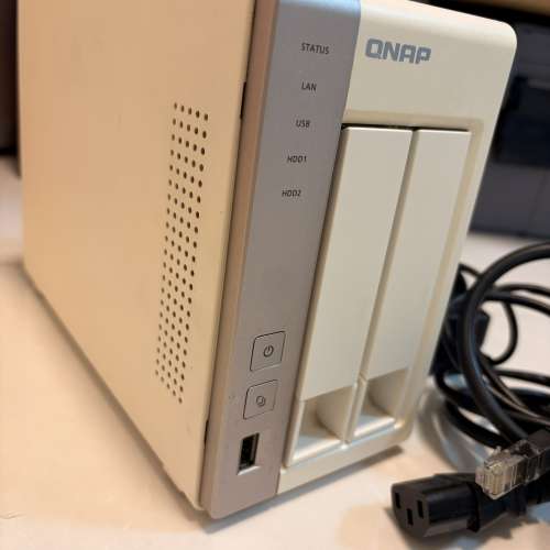 QNAP TS-269h NAS