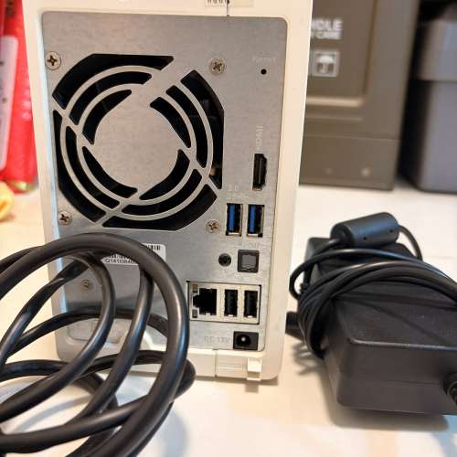 QNAP TS-269h NAS