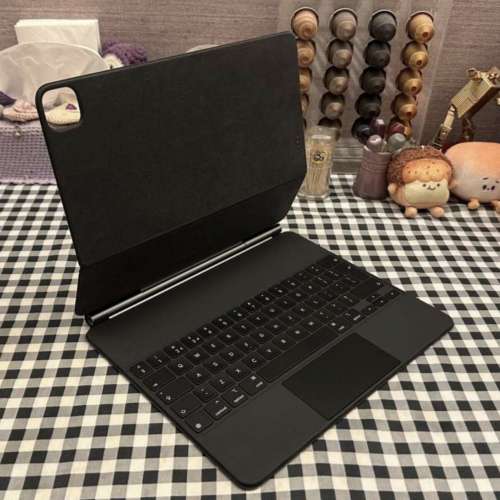 Apple iPad Magic Keyboard Pro 11吋 行貨 95%新 鍵盤位非常新淨 當時Apple專門店...