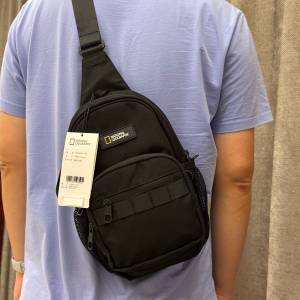 全新韓國NATIONAL geographic 胸包NATIONAL geographic bag NATIONAL geographic 袋