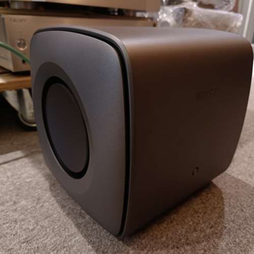 KEF KC62