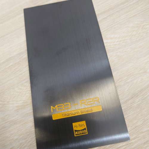 Fiio 飛傲 M33 鈦金屬機背保護板