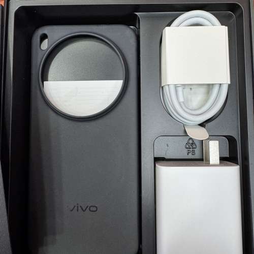 99%New Vivo X300 Pro 5G 16+1TB 黑色 國行 保養到2026年10月21日 有單 全有有盒有...