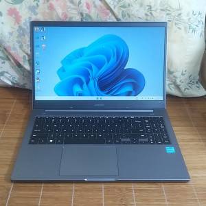 Samsung NP550XDA