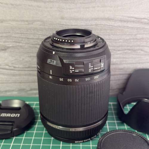 Tamron 18-200mm (Nikon mount)