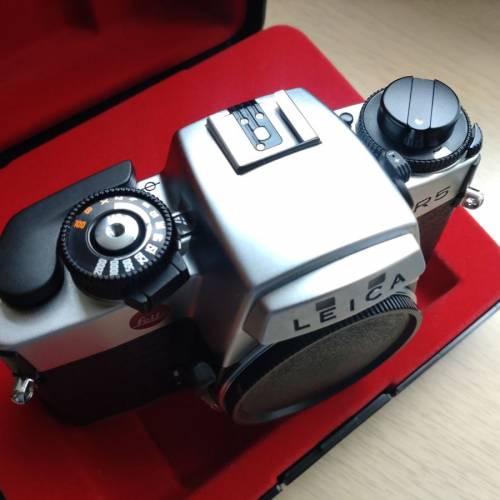 Leica R5 with 50mm F2 0