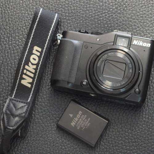 Nikon Coolpix P7000