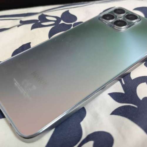 99% 新 Honor X8 6GB + 128GB 4G機