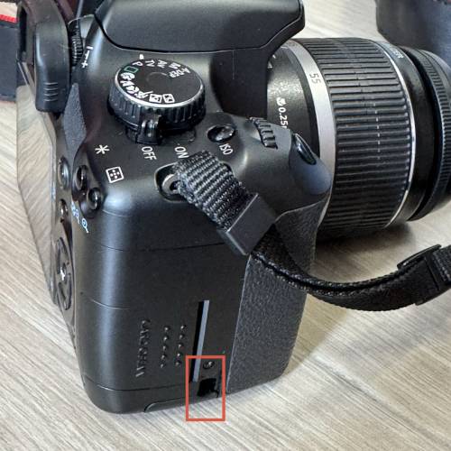 CANON EOS 450D + 18-55MM