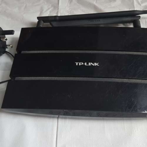 TP-LINK N600 無線雙頻 Gigabit Router，型號 TL-WDR3600