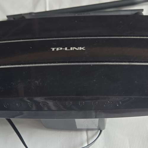 TP-LINK N600 無線雙頻 Gigabit Router，型號 TL-WDR3600