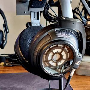 Sennheiser HD 820