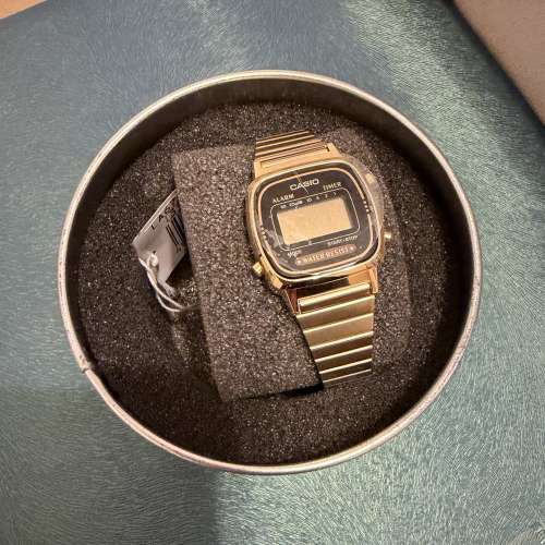 Casio LA670W 金色，全新，女裝手錶