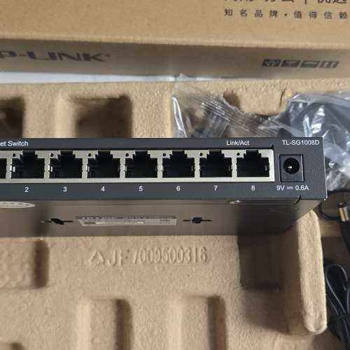 TL-SG1008D8埠 Gigabit 桌上型交換器