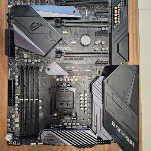 ROG MAXIMUS XI HERO (WI-FI) 主機板