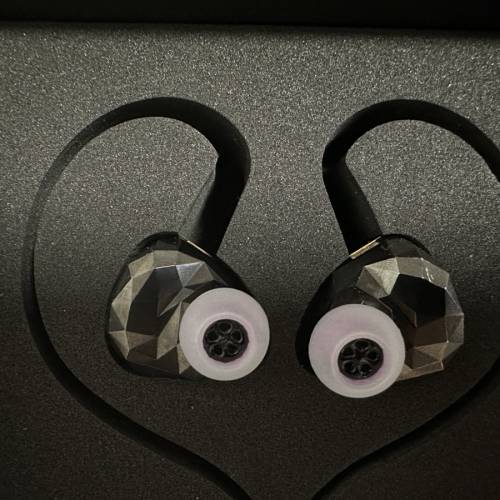 Astell&Kern x Empire Ears NOVUS 入耳式耳機