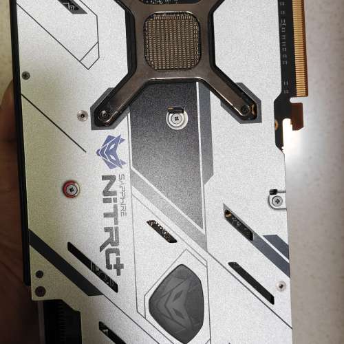 Sapphire NITRO+ AMD Radeon RX 6900 XT 16G D6 超白金 OC 送顯示卡支架