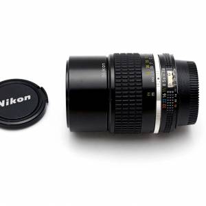 Nikon 135mm f2.8 Ai-s
