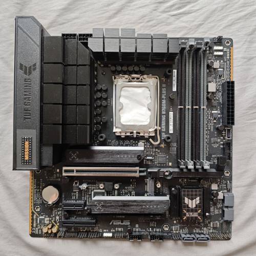 Asus Tuf b760m plus 2