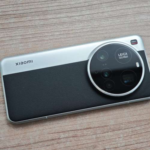 95%新 小米 15 Ultra 16+512GB 水貨國行 Leica 黑銀色 15Ultra 連 藍色時尚攝影手柄
