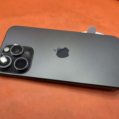 99%New iPhone 15 Pro Max 1TB 黑色 香港行貨  電池效能99% 有配件 自用首選超值
