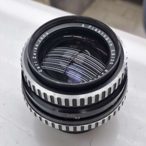CARL ZEISS JENA FLEKTOGON 35MM F2.8 M42 MOUNT