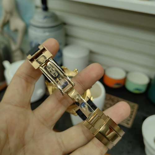 包金地通拿無計時功能