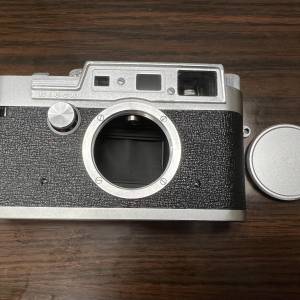 Yashica YF rangefinder camera Leica L39 LTM mount