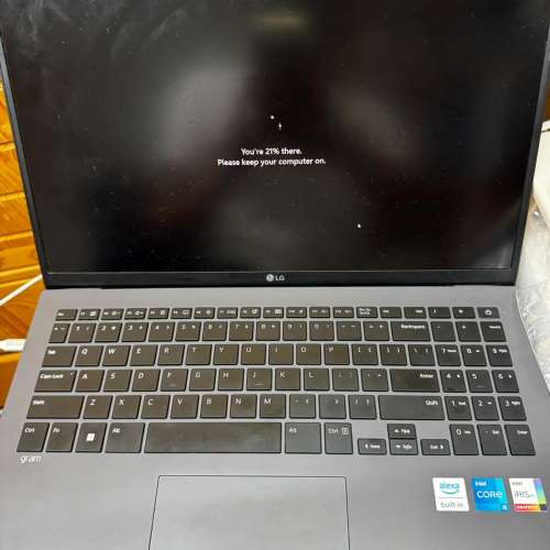 LG Gram 15z90Q-P i5 1240p 16G ram 500G ssd