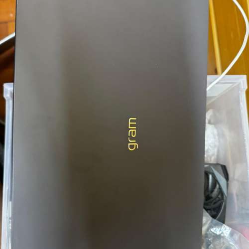 LG Gram 15z90Q-P i5 1240p 16G ram 500G ssd