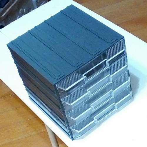 膠零件箱,全新,意大利製造,Cassettiera Terry drawer.