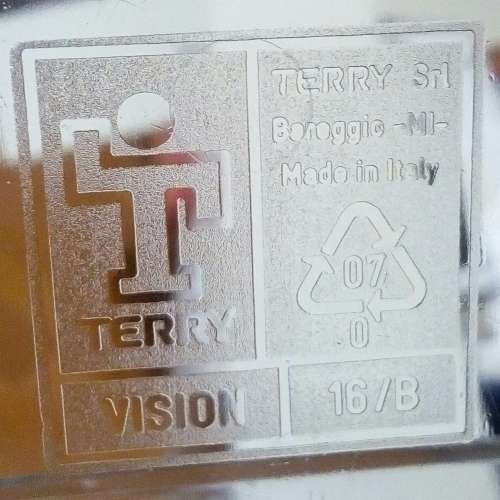膠零件箱,全新,意大利製造,Cassettiera Terry drawer.