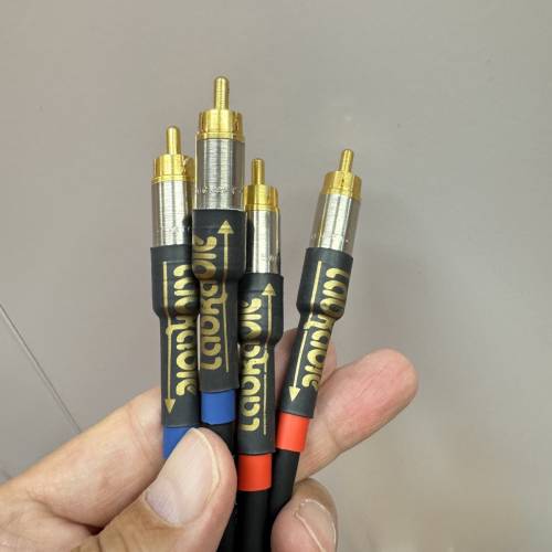 香港著名發燒線材品牌 Labkable（樂機寶） 的 RCA 訊號線 1.5m