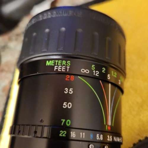Sell NIKON D60+Kit lens 18-55mm and the manual focus vivitar Lens 28-70mm=$1500
