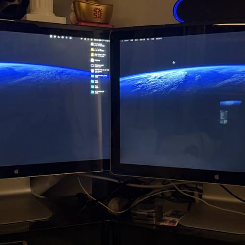 apple LED cinema display 24&rdquo;