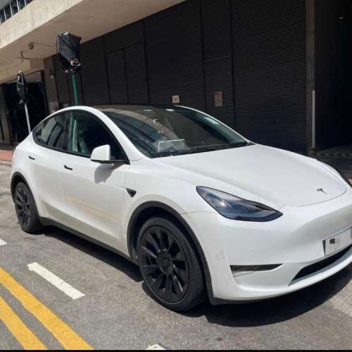 Tesla Model Y Long Range