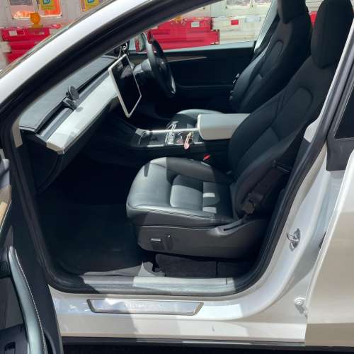 Tesla Model Y Long Range