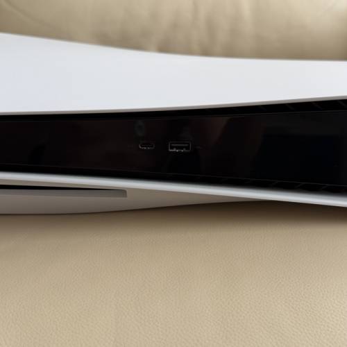放 99% 新 Sony PS5 光碟版主機 (CFI-1118A 改良版) 連原廠手掣
