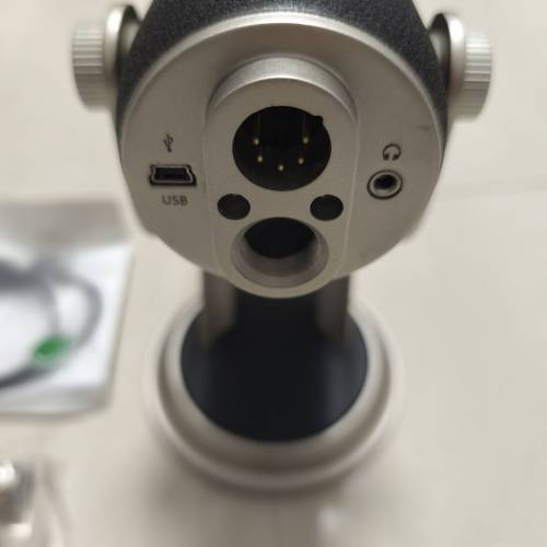 Blue Yeti Pro