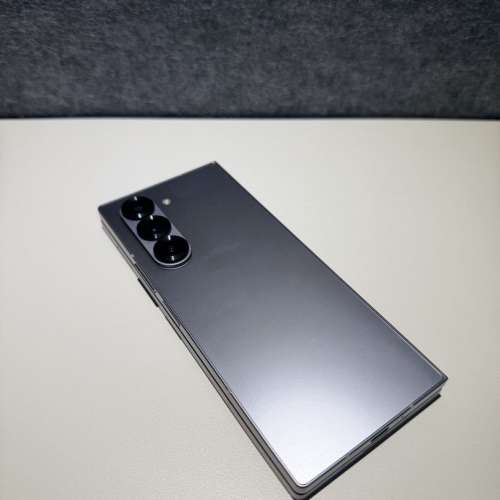 極高質完美二手原廠靚機 SAMSUNG Galaxy Z Fold 6 12+256GB 日版