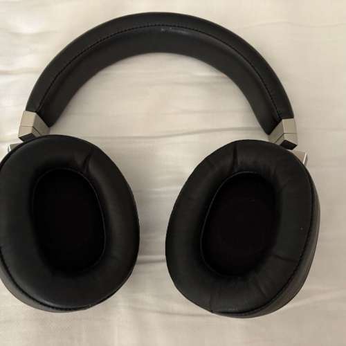 Oppo PM-3 headphones