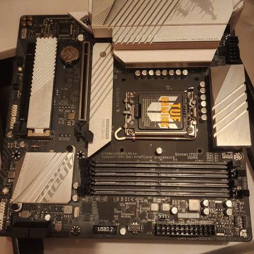Gigabyte B760M AORUS ELITE AX wifi DDR5