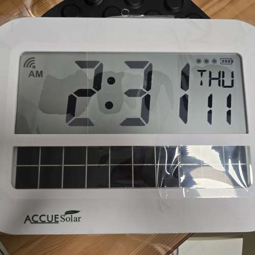 * Accue * 太陽能 * Wifi * 時鐘 *