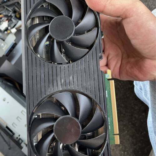出售一張99新DELL3090原裝公版，24GB