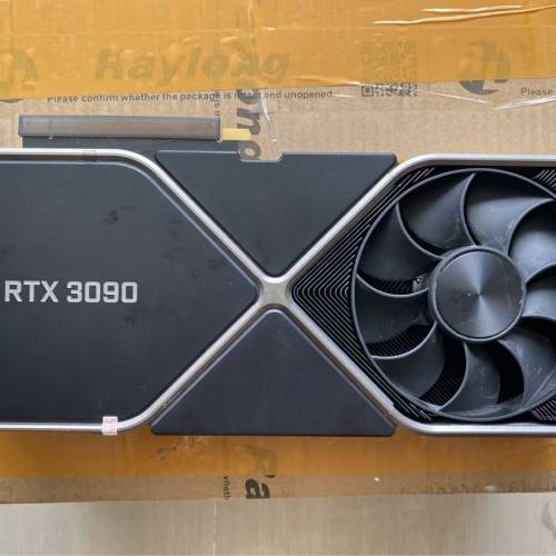 出NVIDIA RTX 3090 英偉達公版，24GB